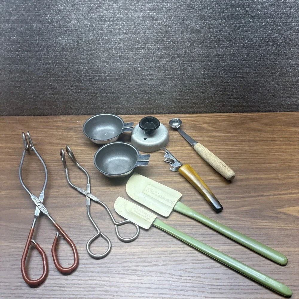 9 Vintage Kitchen Utensils Lot EKCO Rubbermaid Olive Green Primitive USA Made